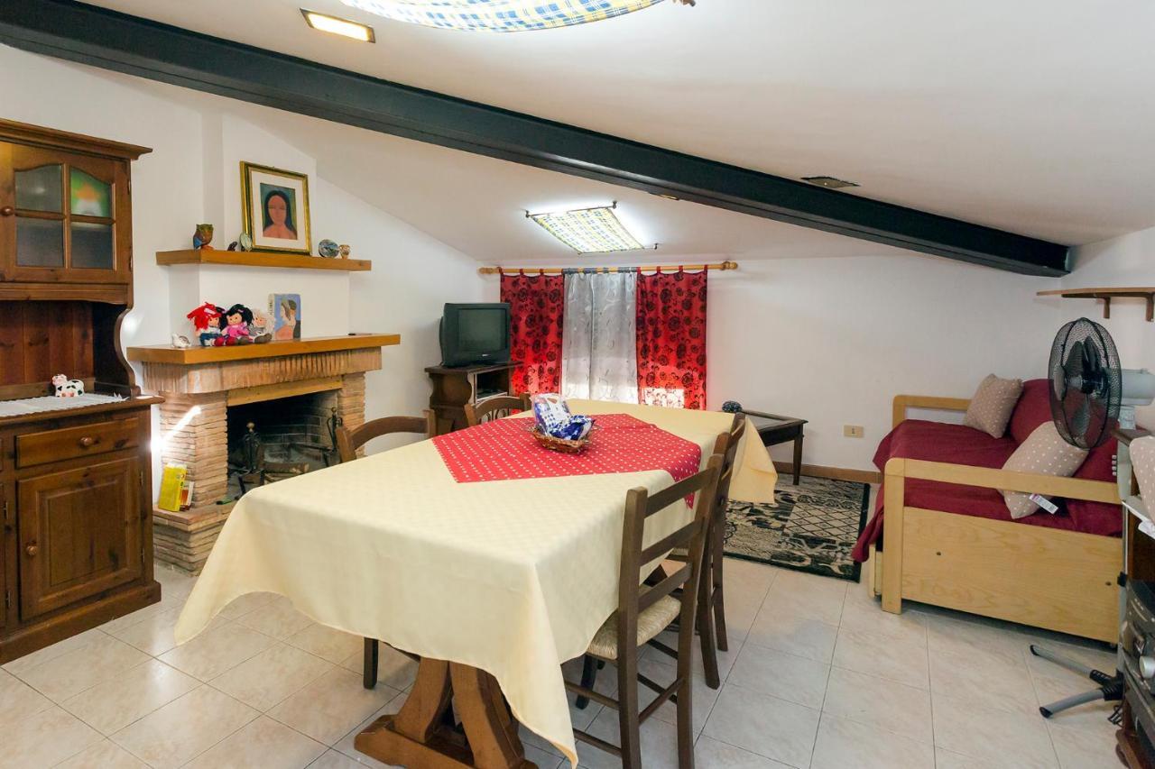 Appartamento La Casa Delle Bambole Di Sangiovenale Orvieto Esterno foto